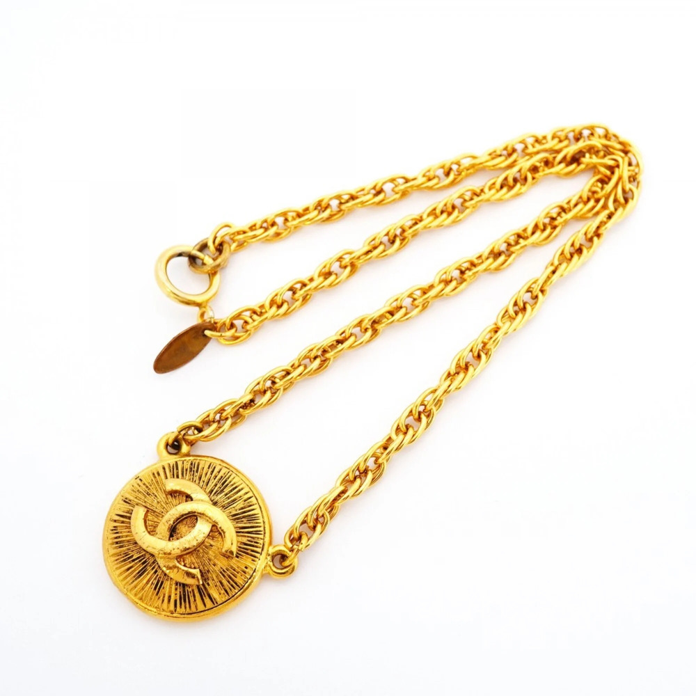 CHANEL Authentic Gold Logo Necklace - Picture 3 of 6